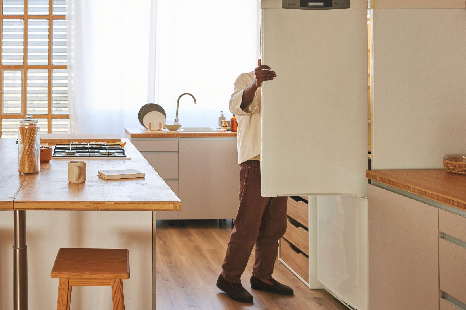 Dicas Essenciais Para Usar Estabilizador na Geladeira com Seguranca e Eficiencia