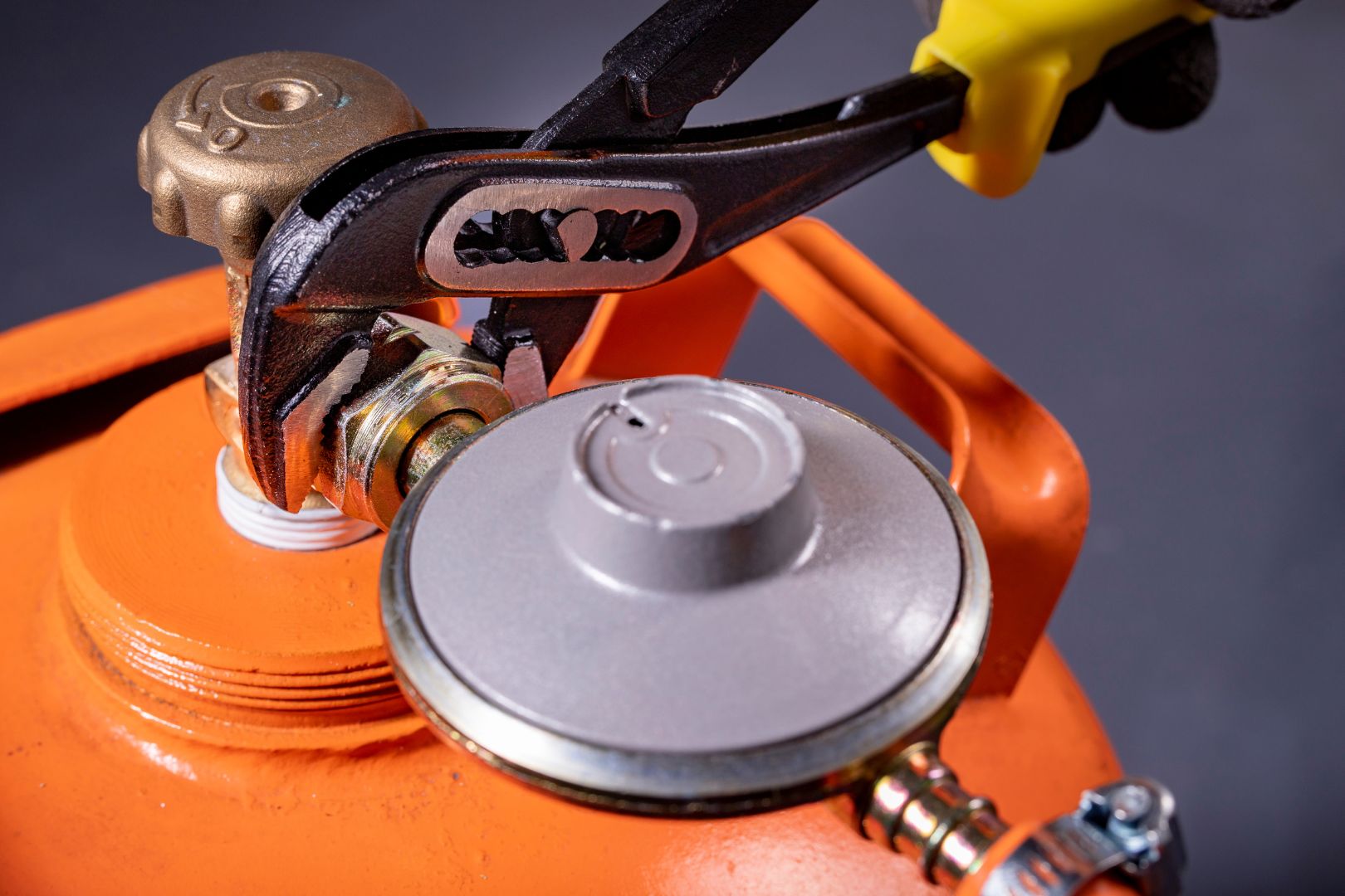 E Perigoso Usar Geladeira com Vazamento de Gas 2