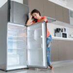 Como evitar mau cheiro persistente na geladeira